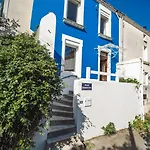 בית נופש La Maison De L'ile, Calme & Atypique, Proche Loire *