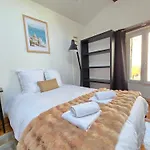 La Maison De L'ile, Calme & Atypique, Proche Loire בית נופש *