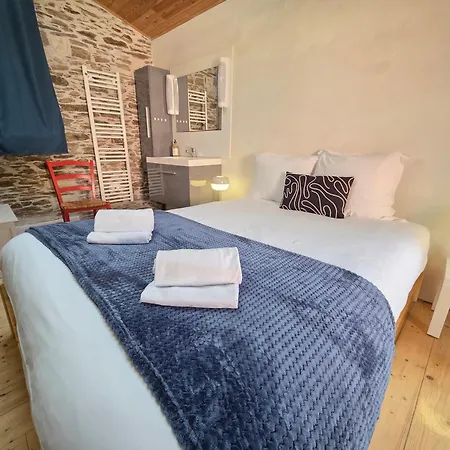 La Maison De L'ile, Calme & Atypique, Proche Loire בית נופש